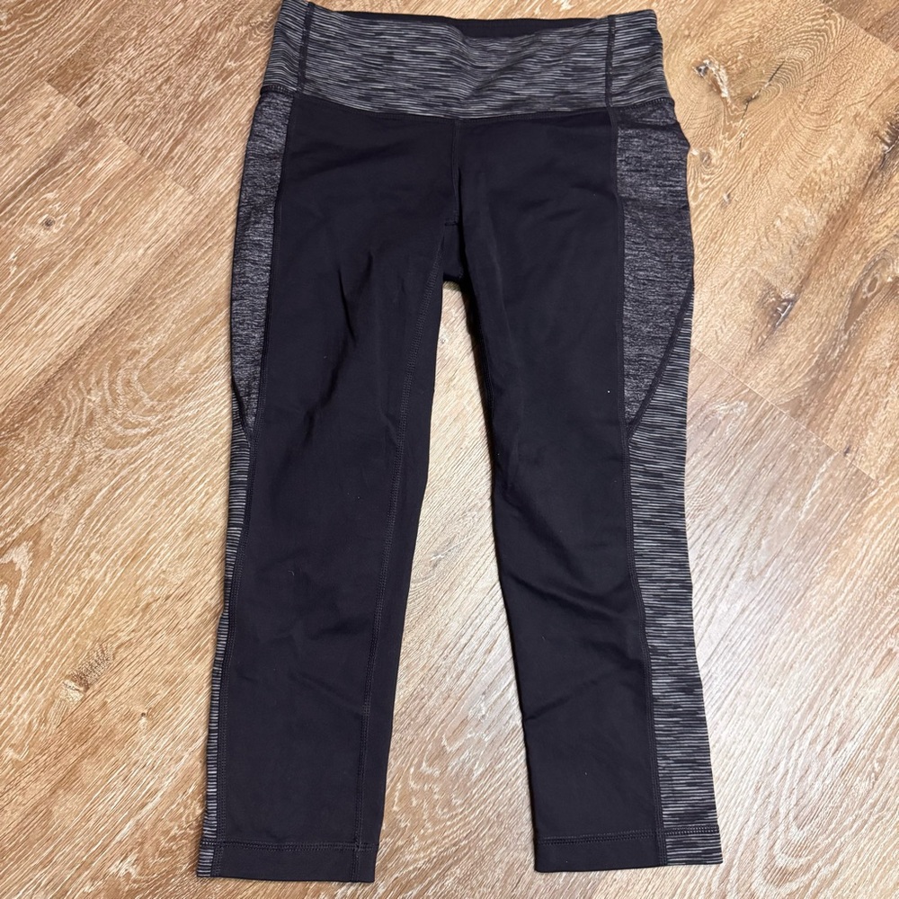 Athleta Remix Revelation Capri Leggings - Picture 2 of 6